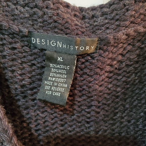 Vest - Picture 5 of 8